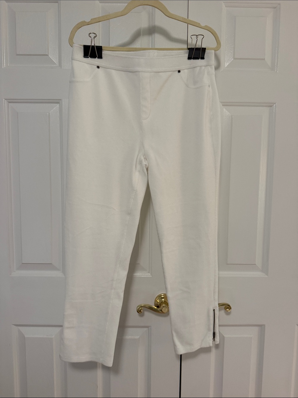 Susan Graver White Cropped Stretch Pull-On Pants with Hem Zip